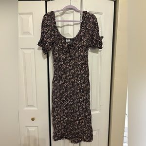 LA Threads Floral Midi Dress